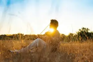 femme en périménopause retrouvant sa vitalité naturellement